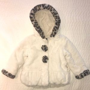 Rothschild faux fur coat w/leopard details, 3T